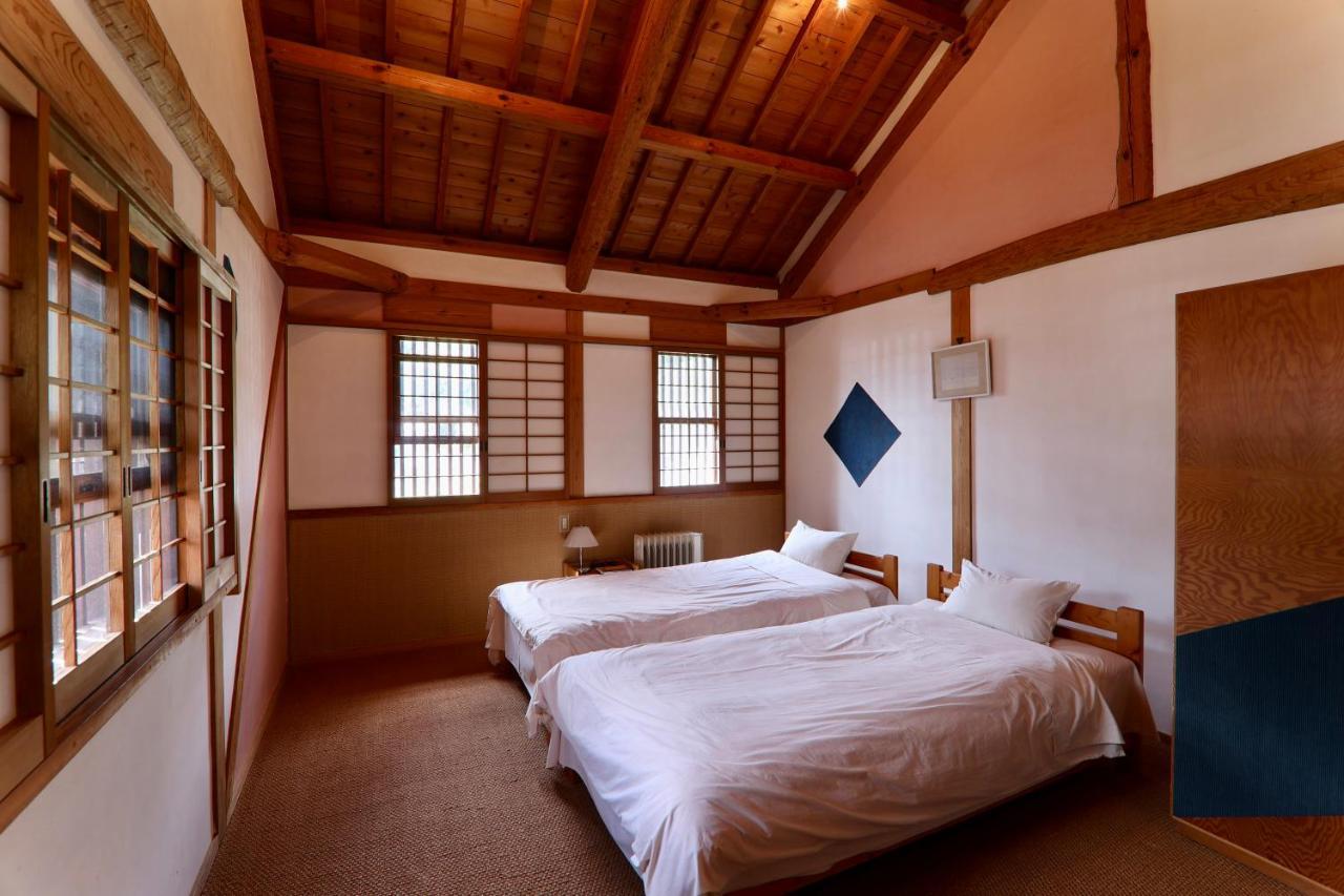 Guest House Eleven Village Fukiya Eksteriør bilde